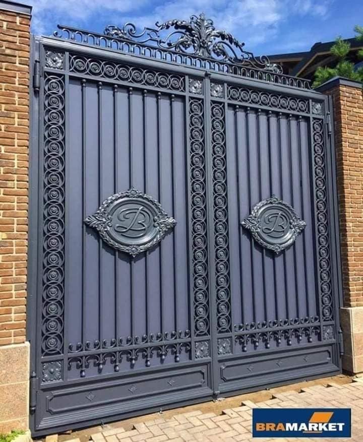 ornate gates (1)