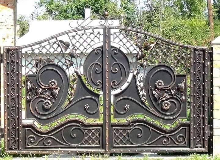 ornate gates (8)