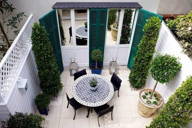 Top Garden Patio Ideas on a Budget (6)