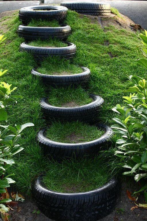 21 x Tire Gardening & Using Tires in the Garden