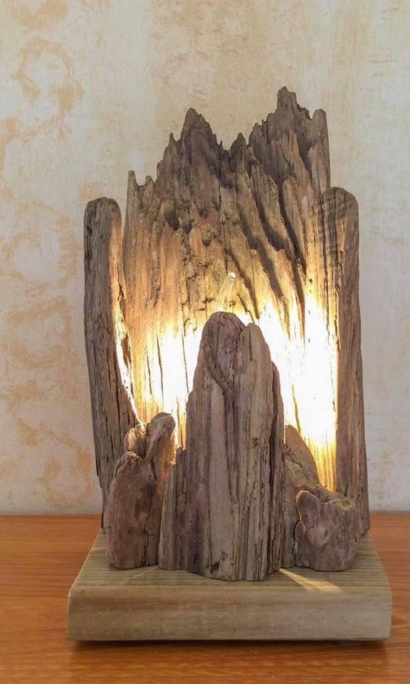 tree stump lighting ideas (8)