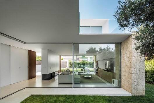 The House of Three Trees Gallardo Llopis Architects (10)