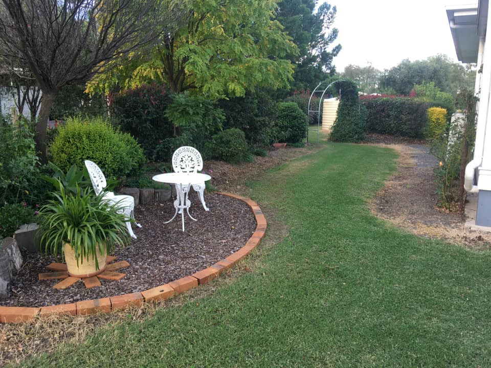 Large Australian Garden Ideas (1)