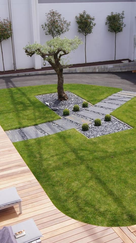 Geometric Lawn Ideas (6)