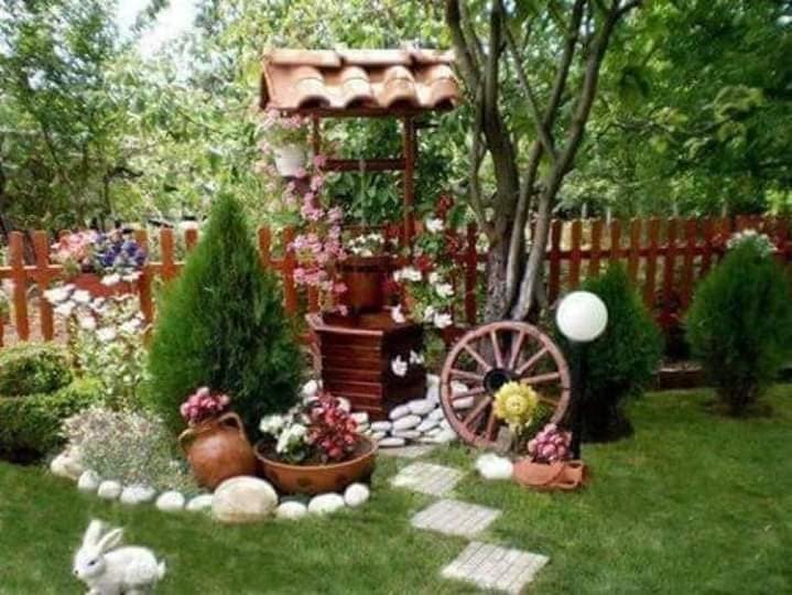 garden with stones and plants (10)